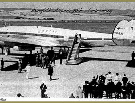 Black and white photo of queen visit Parafield